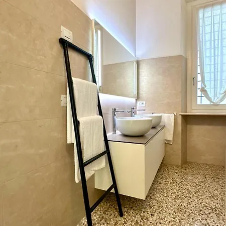Sebastiano Apartman